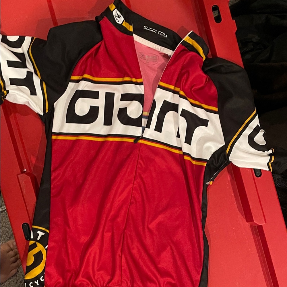 SUGOI Red and Black Cycling Jersey